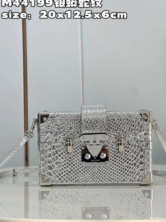 Fake Louis Bags MALLE PETITE LOUIS VUITTON 0822
